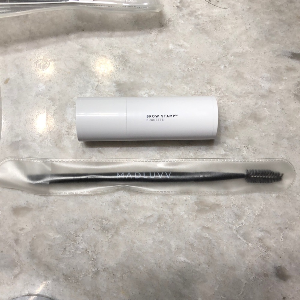 - Madluvv Brow stamp